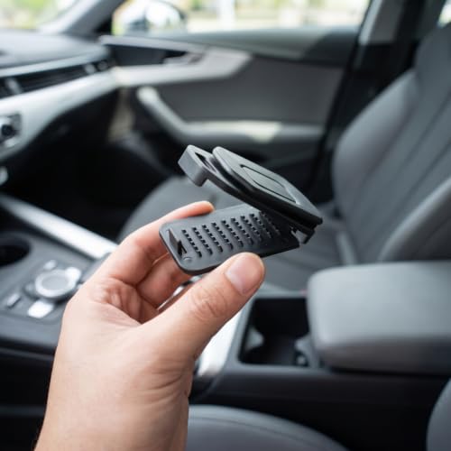 4 Pack Seat Belt Clips, Black Shoulder Strap Position Adjusters - Product Imagery