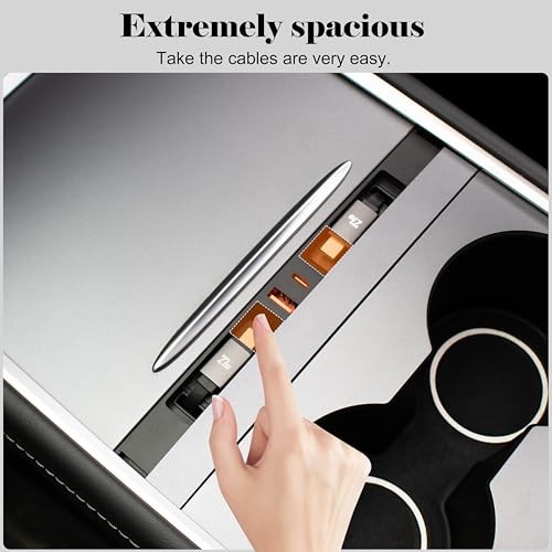 USB Hub Charger for Tesla Model Y 2021-24 & Model 3 2021-23 with - Product Imagery