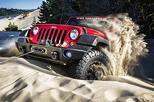 WARN 96805 VR8-S Electric 12V Winch with Synthetic Rope: 3/8" - Product Imagery