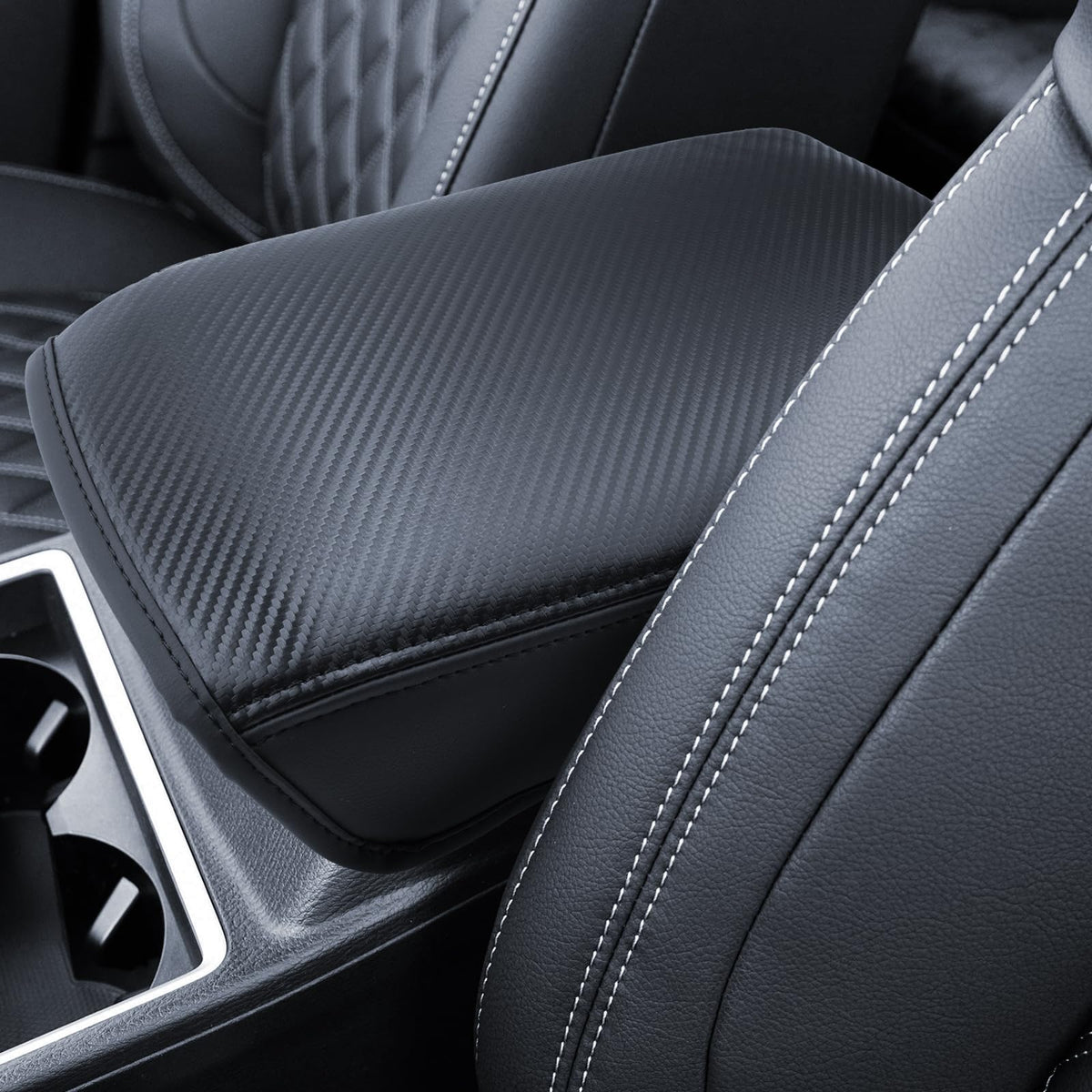 Armrest Cover for 2022-2025 Mitsubishi Outlander(SE/Black - Product Imagery