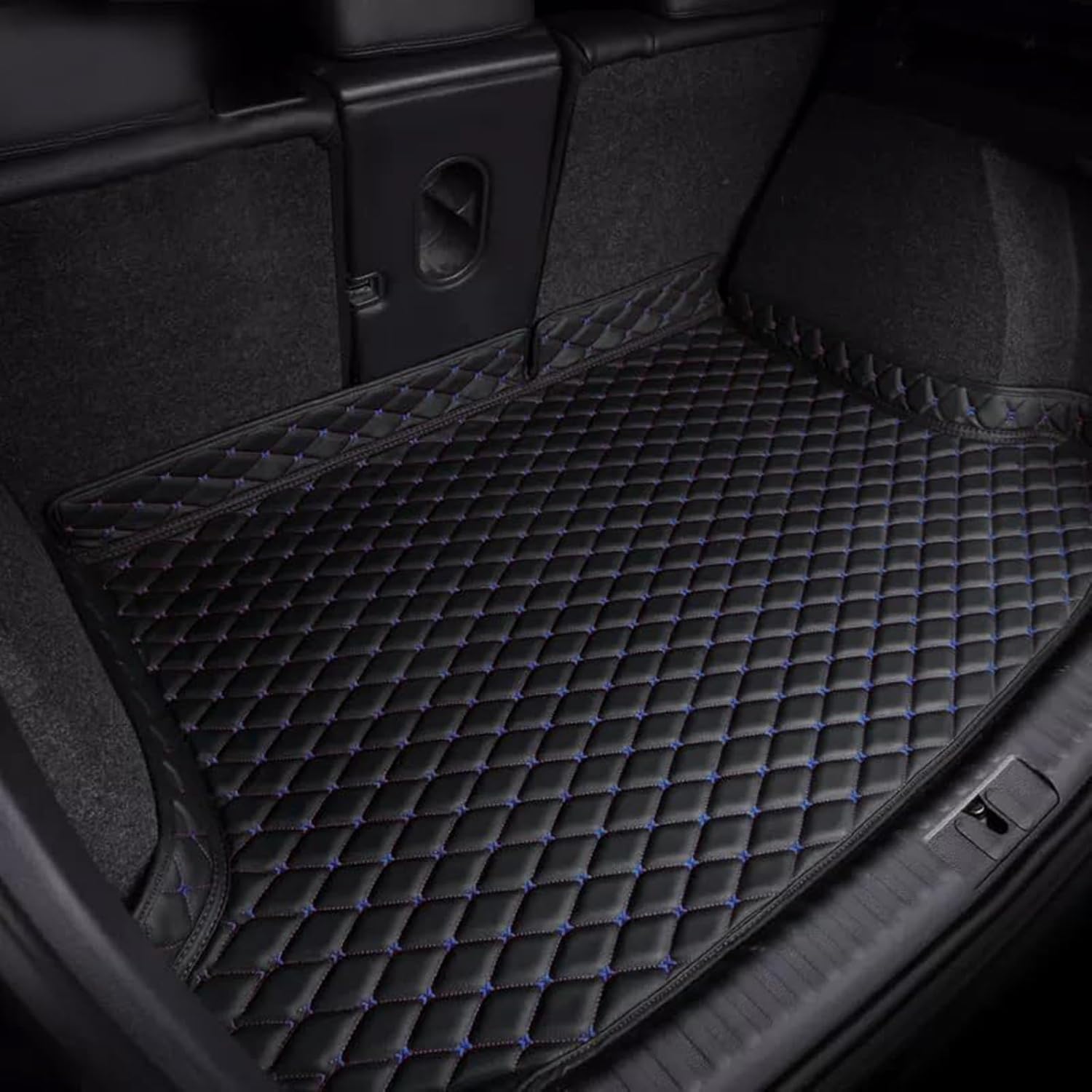 Leather Car Trunk Mat for Lincoln Aviator(6seats) 2020 2021 2022 - Product Imagery