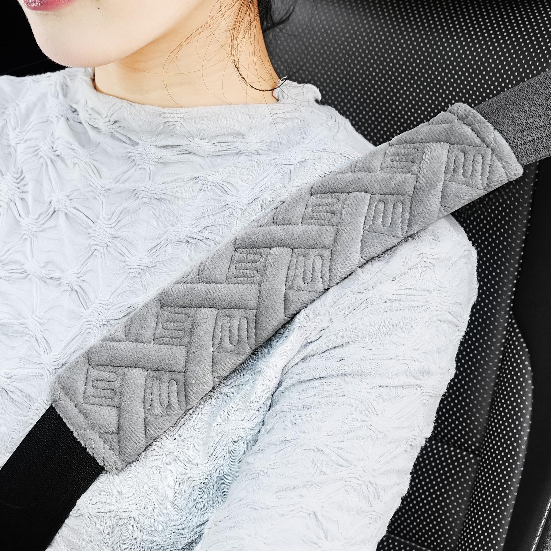 JUSTTOP 2-Pack Universal Car Seat Belt Pads Cover for A More - Product Imagery